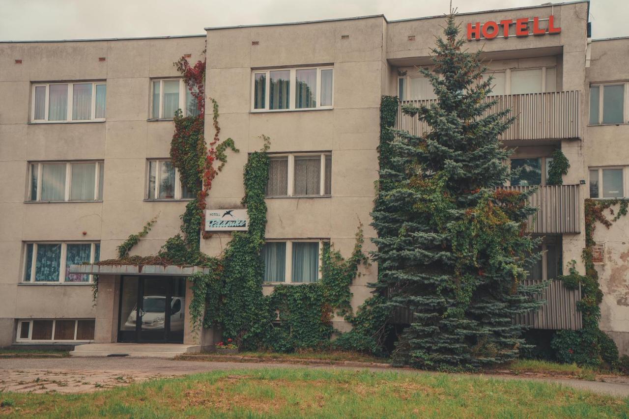 Hotell Paeaesuke Jõhvi Exteriör bild