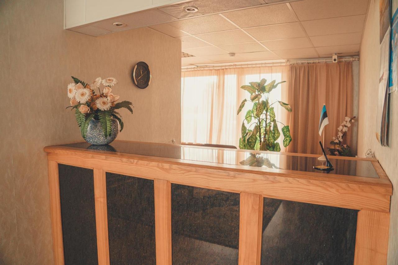Hotell Paeaesuke Jõhvi Exteriör bild