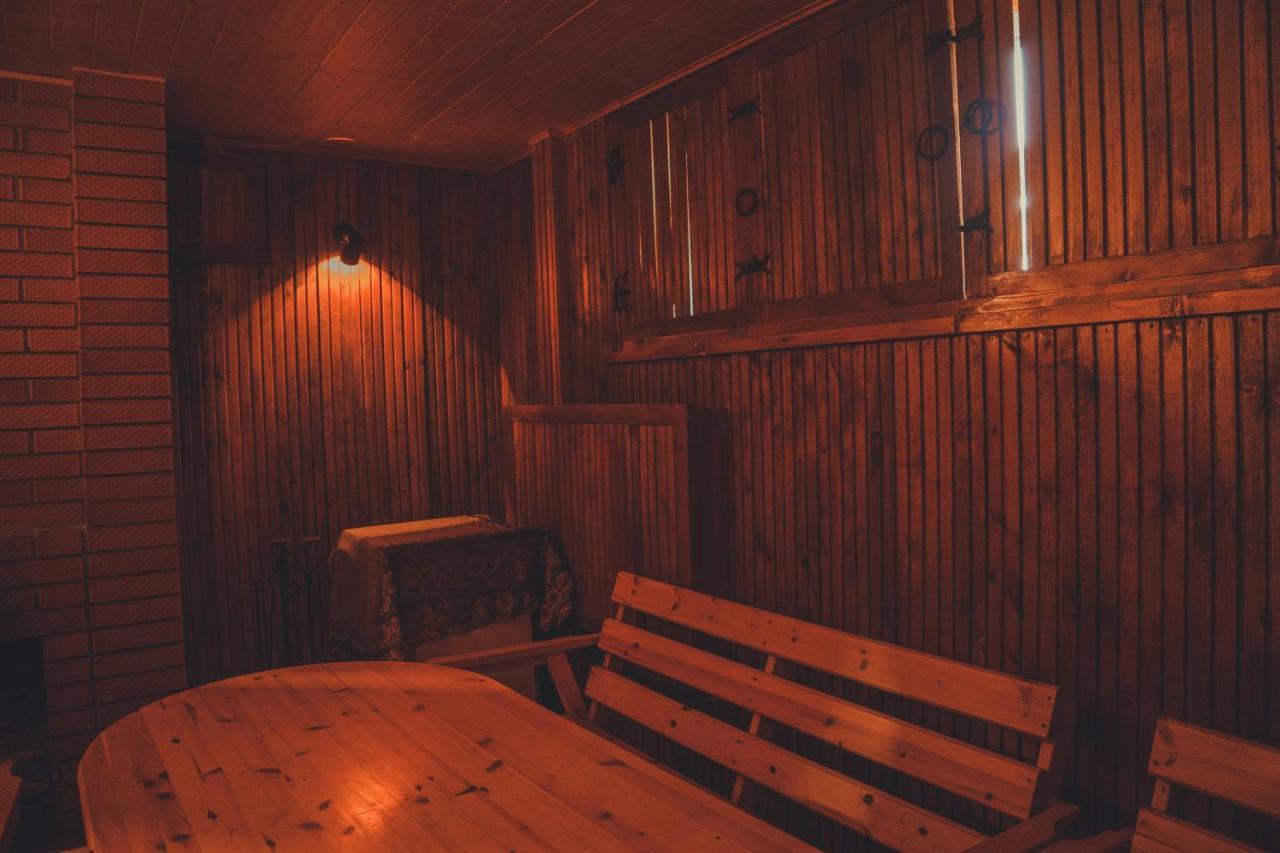 Hotell Paeaesuke Jõhvi Exteriör bild