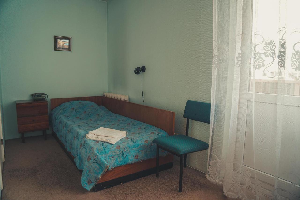 Hotell Paeaesuke Jõhvi Exteriör bild