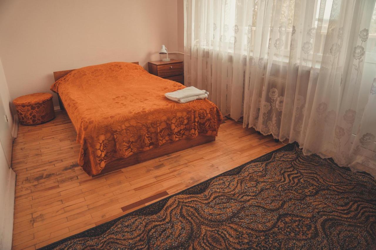 Hotell Paeaesuke Jõhvi Exteriör bild