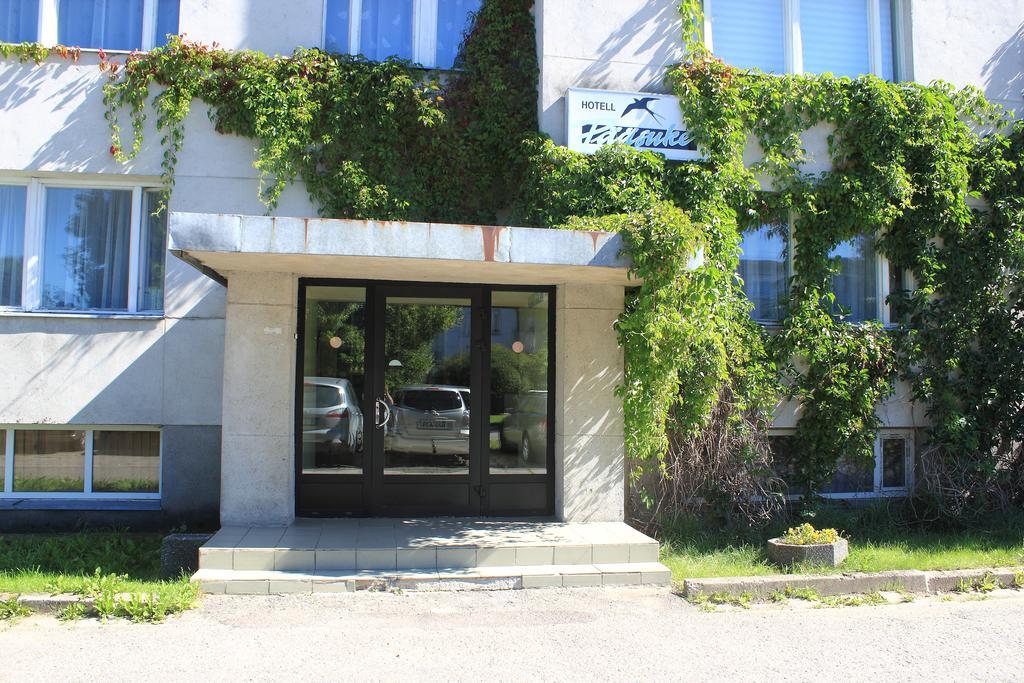 Hotell Paeaesuke Jõhvi Exteriör bild